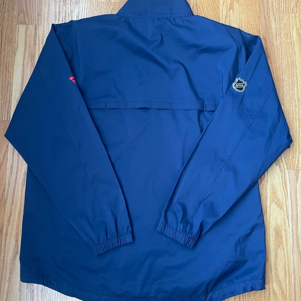 Washington Capitals Men's Lightweight Jacket - Picture 5 of 10